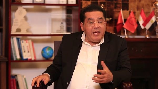 الهارب ايمن نور 