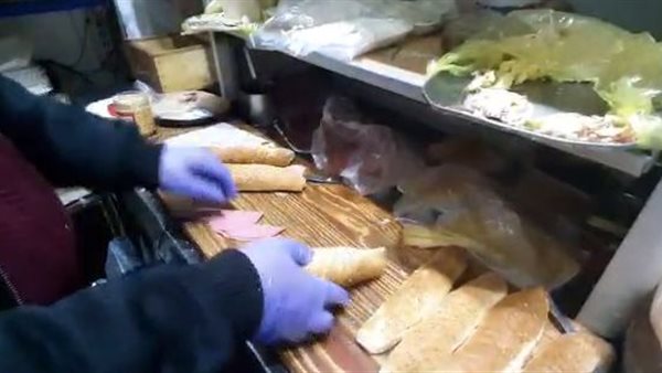 جانب من الفيديو 