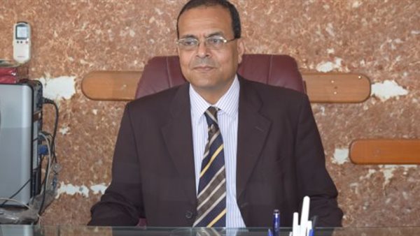 مصطفي عبد الخالق