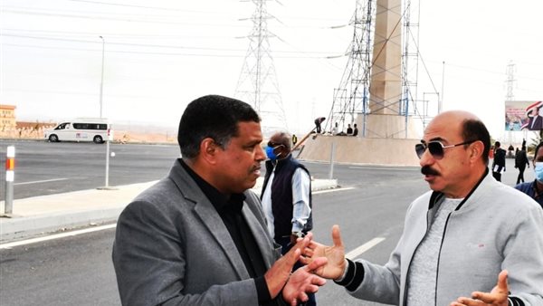 محافظ أسيوط خلال