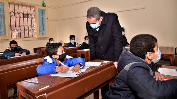 محافظ الغربية خلال