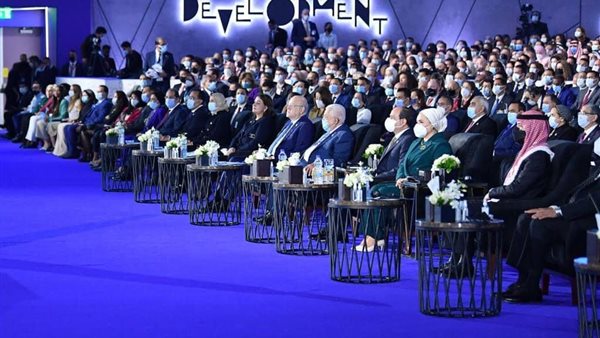 صورة من افتتاح المنتدى