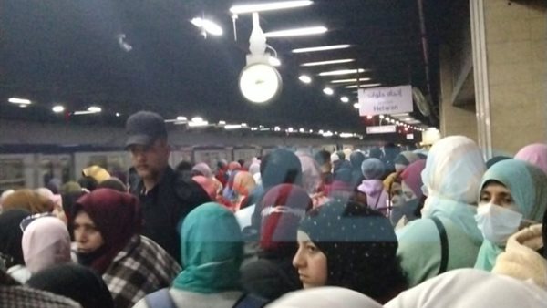 التكدس بمترو الانفاق