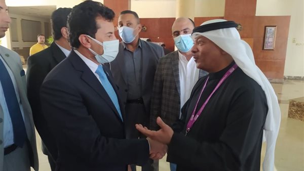 صورة من اللقاء