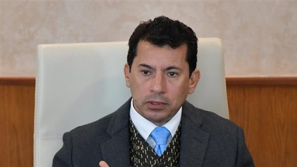 اشرف صبحي وزير الشباب