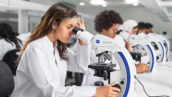 داخل جامعة الملك