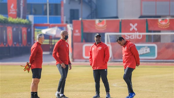 موسيماني وجهازه المعاون