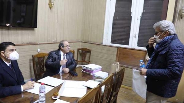 خالد منتصر يخضع للتحقيق