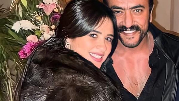 أحمد العوضي وياسمين