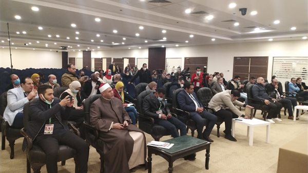 جانب من الندوة