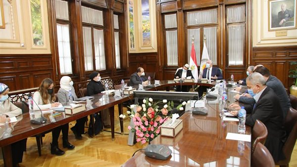 وزيرا الزراعة والبيئة