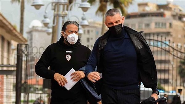 كارتيرون ومدحت عبد