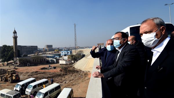 رئيس الوزراء خلال