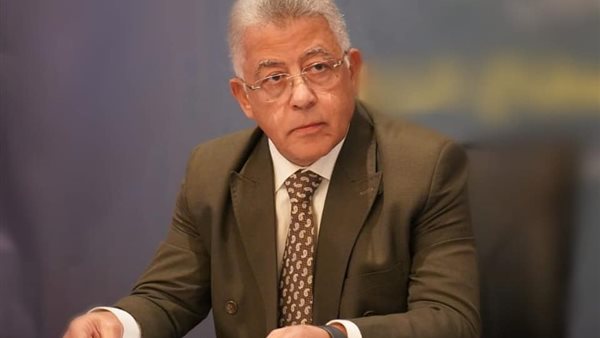 الدكتور أشرف إسماعيل