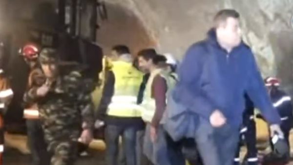 فرق انقاذ الطفل ريان