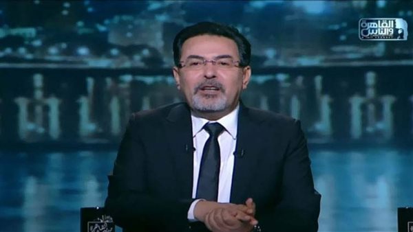 الاعلامي خيري رمضان