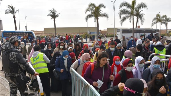 صورة من معرض القاهرة