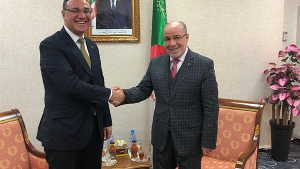 صورة من اللقاء