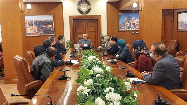 صورة من اللقاء