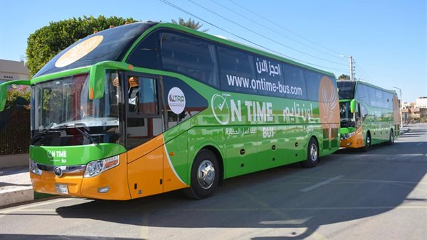 صورة لأحد الأتوبيسات