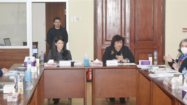 صورة من الجلسة