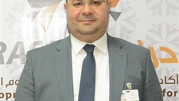 سعد شلبي - المدير