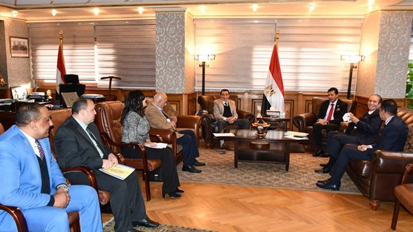 صورة من اللقاء