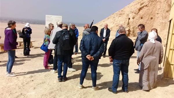 صورة من أحد زيارات