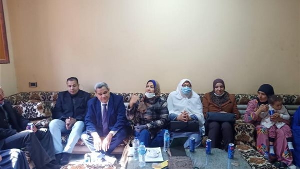 جامعة بنها تنظم قوافل