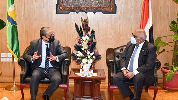 صورة من اللقاء