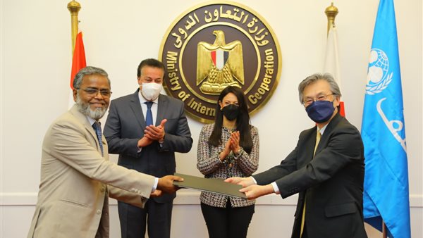 جانب من مراسم التوقيع