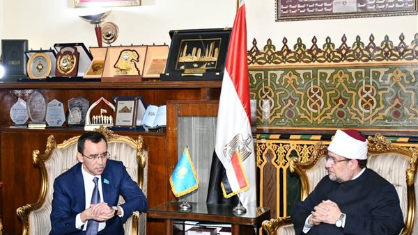 صورة من اللقاء