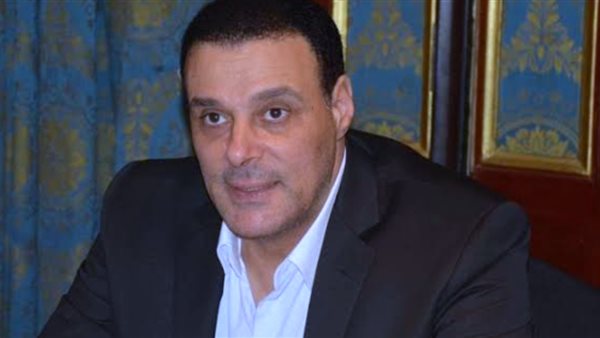 عصام عبد الفتاح