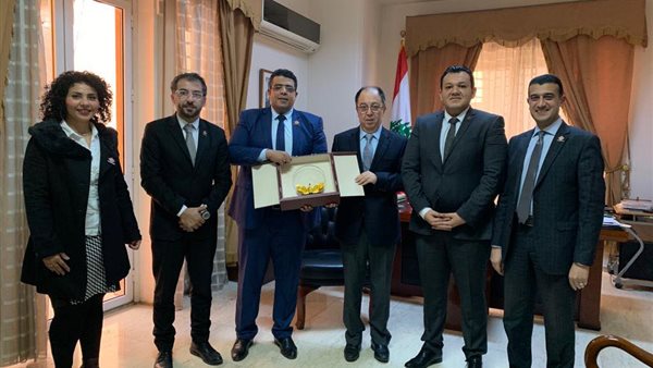 صورة من اللقاء