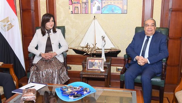 وزيرا الانتاج الحربي