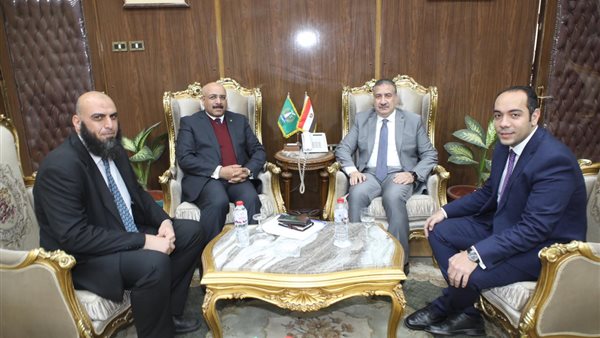 صورة من اللقاء