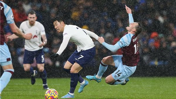 جانب من مباراة بيرنلي