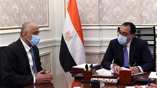 رئيس الوزراء يلتقي