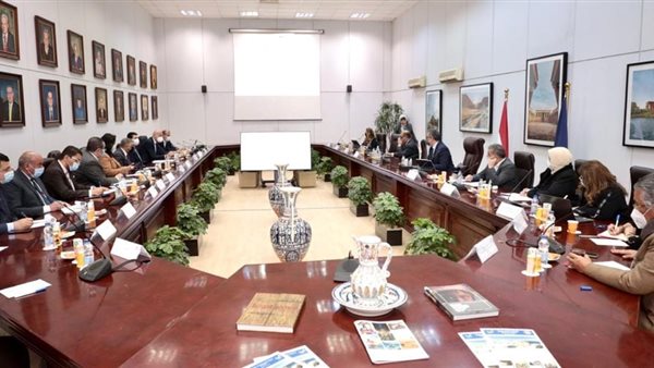 صورة من الاجتماع