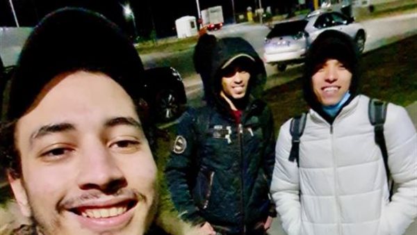 الشباب المصريين الثلاثة