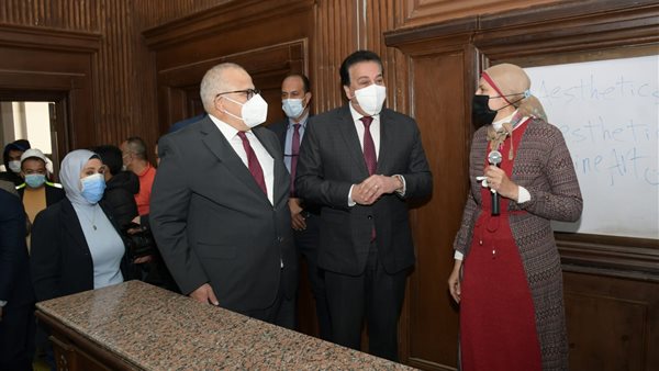 وزير التعليم العالي