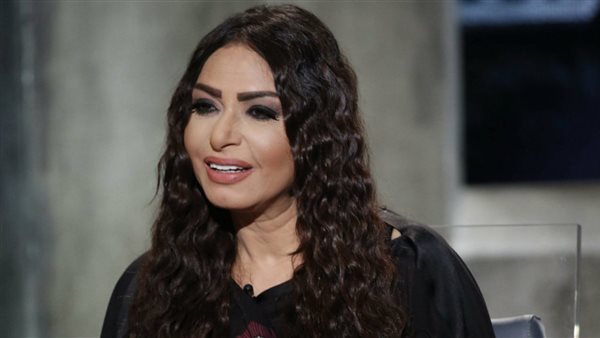 الفنانة سلوى خطاب