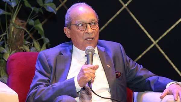 الدكتور حماد عبد