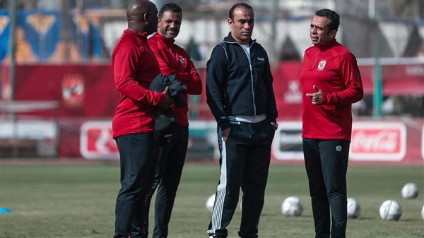 موسيماني وجهازه المعاون