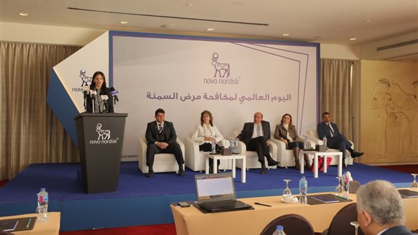 جانب من الندوة