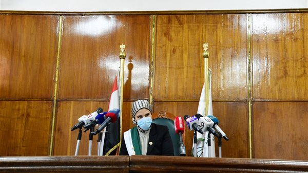 إحدى قاضيات مجلس