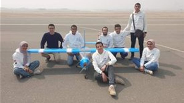 صورة لفريق طلاب هندية