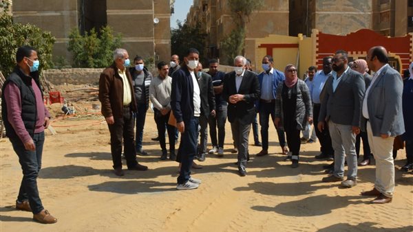 محافظ الجيزة خلال