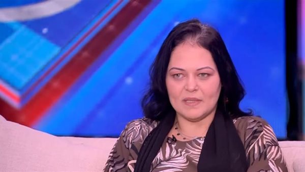 الفنانة نيفين مندور