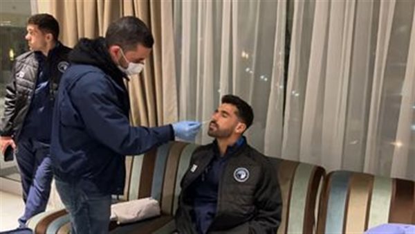 بيراميدز يجري المسحة